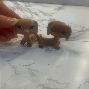 Littlest Pet Shop Brown Dachshund Pair